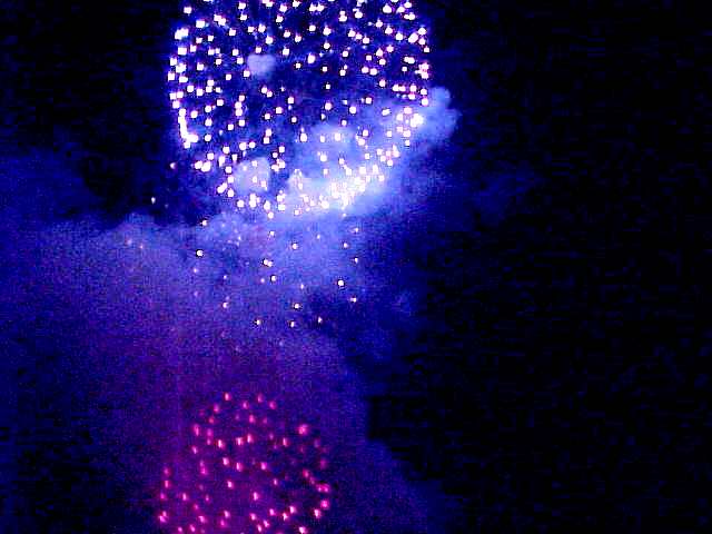 A Glittering Fireworks Display
Launches this year's Festival