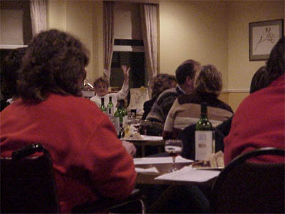 auction1-a.jpg (27148 bytes)